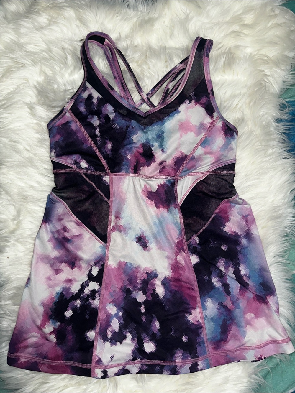 Lululemon tank